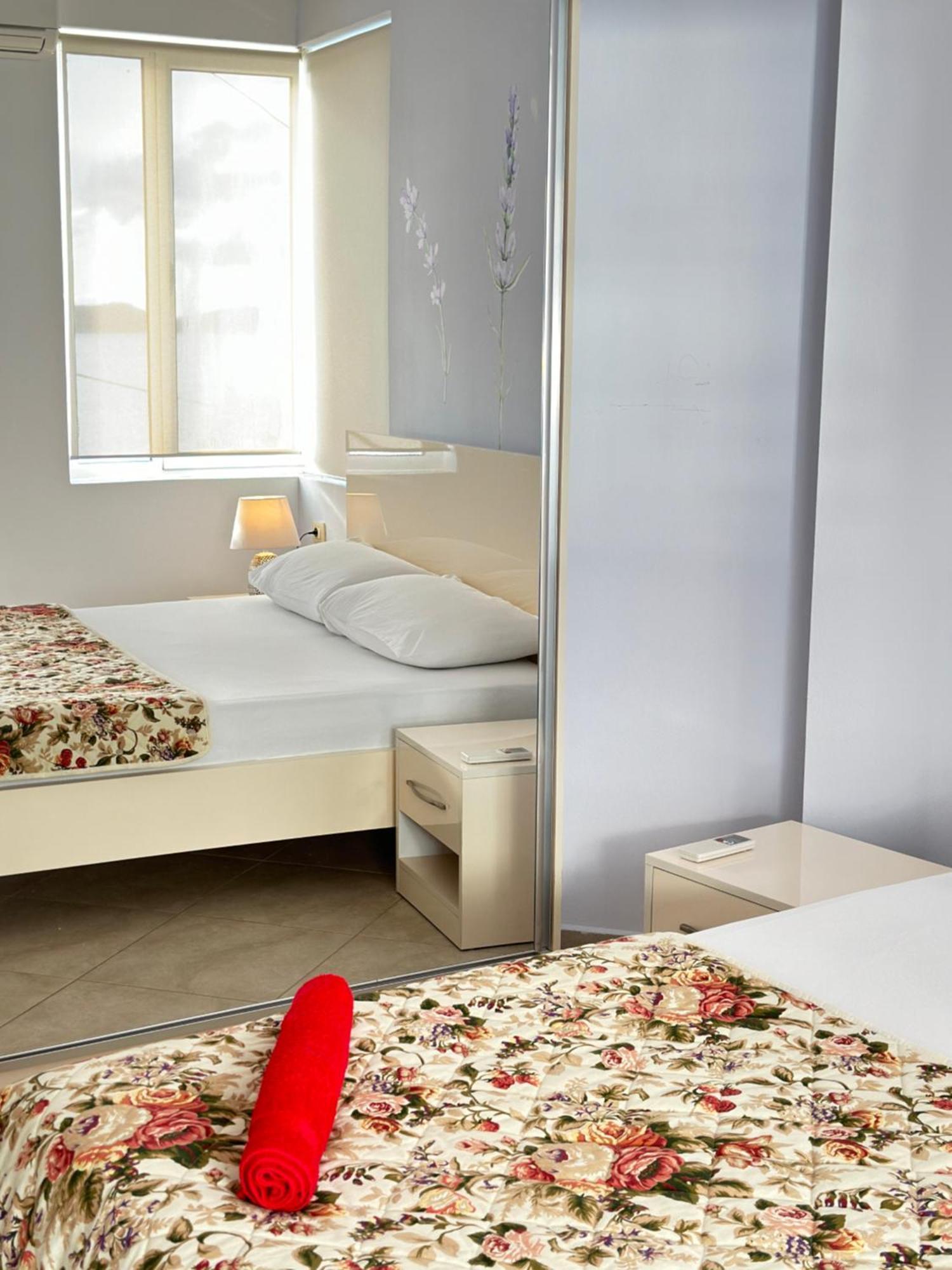 Violet Sea View Apartment Саранда Экстерьер фото